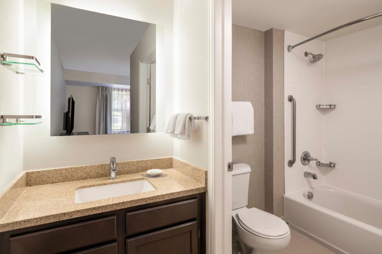 Residence Inn Denver Southwest/Лейкуд Екстериор снимка