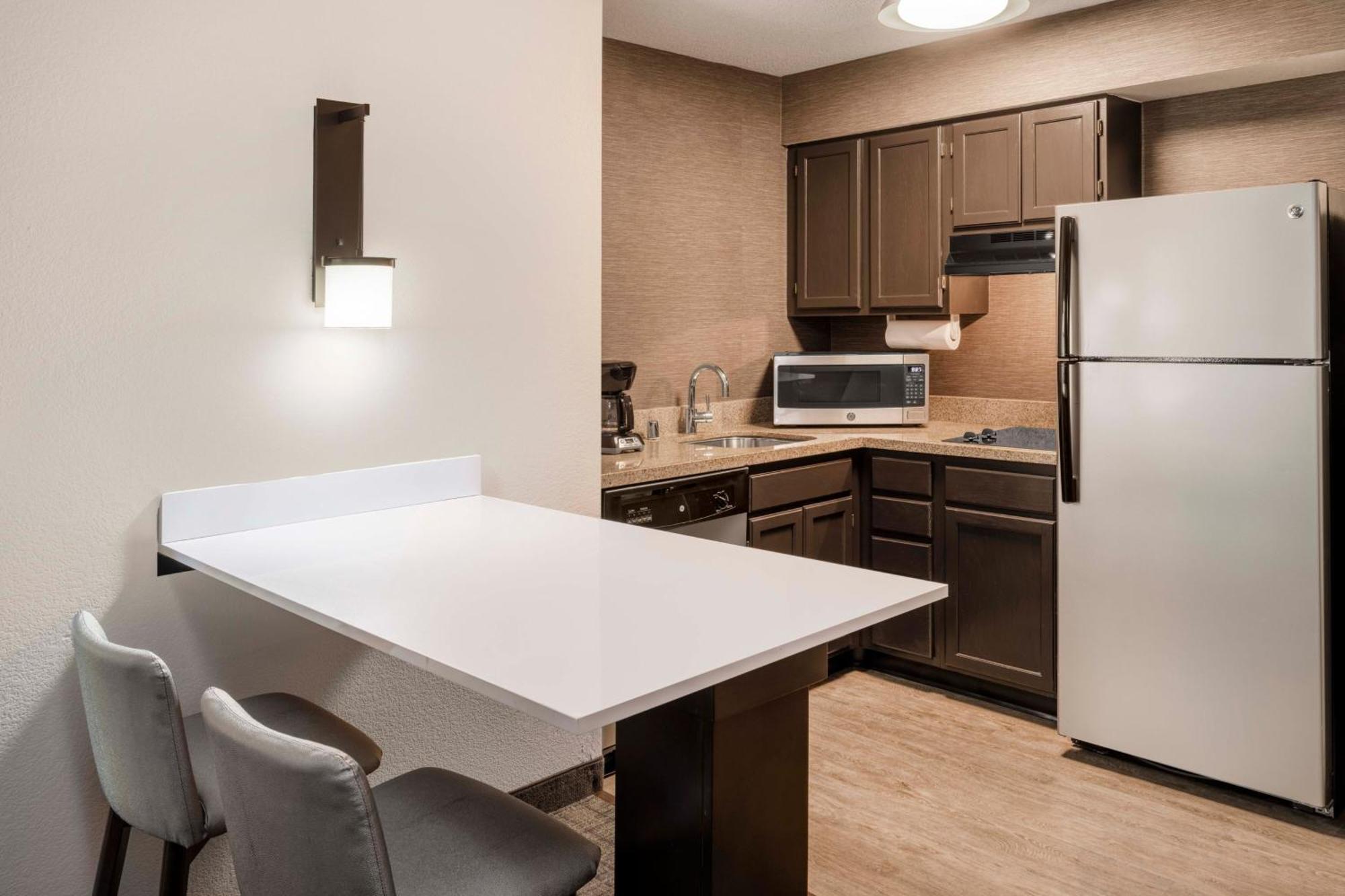 Residence Inn Denver Southwest/Лейкуд Екстериор снимка